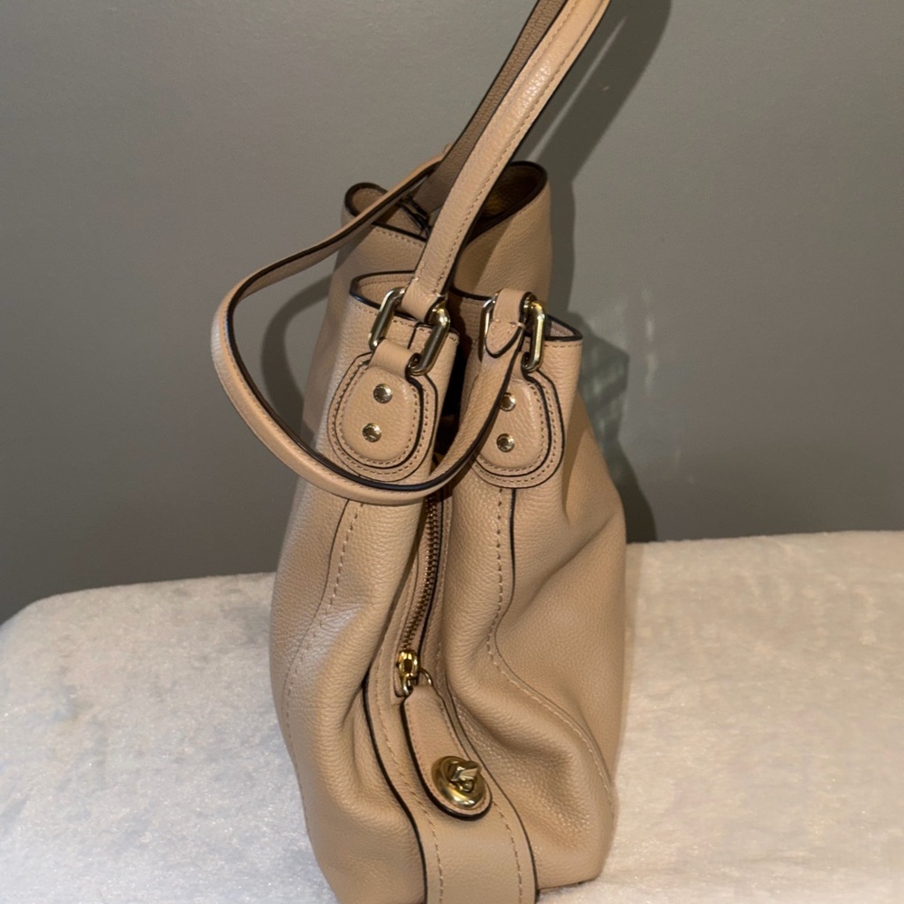 Coach Edie Beige Pebbled Leather Shoulder Bag - Picture 6 of 15